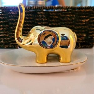 Ring holder - Elephant